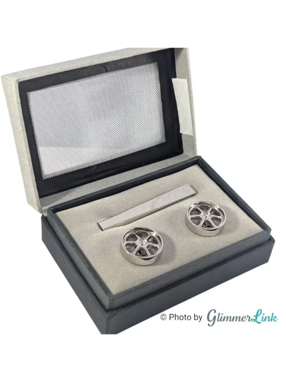 Vintage Sicura Wheel Cufflinks Tie Bar Automotive Silver Tone Boxed